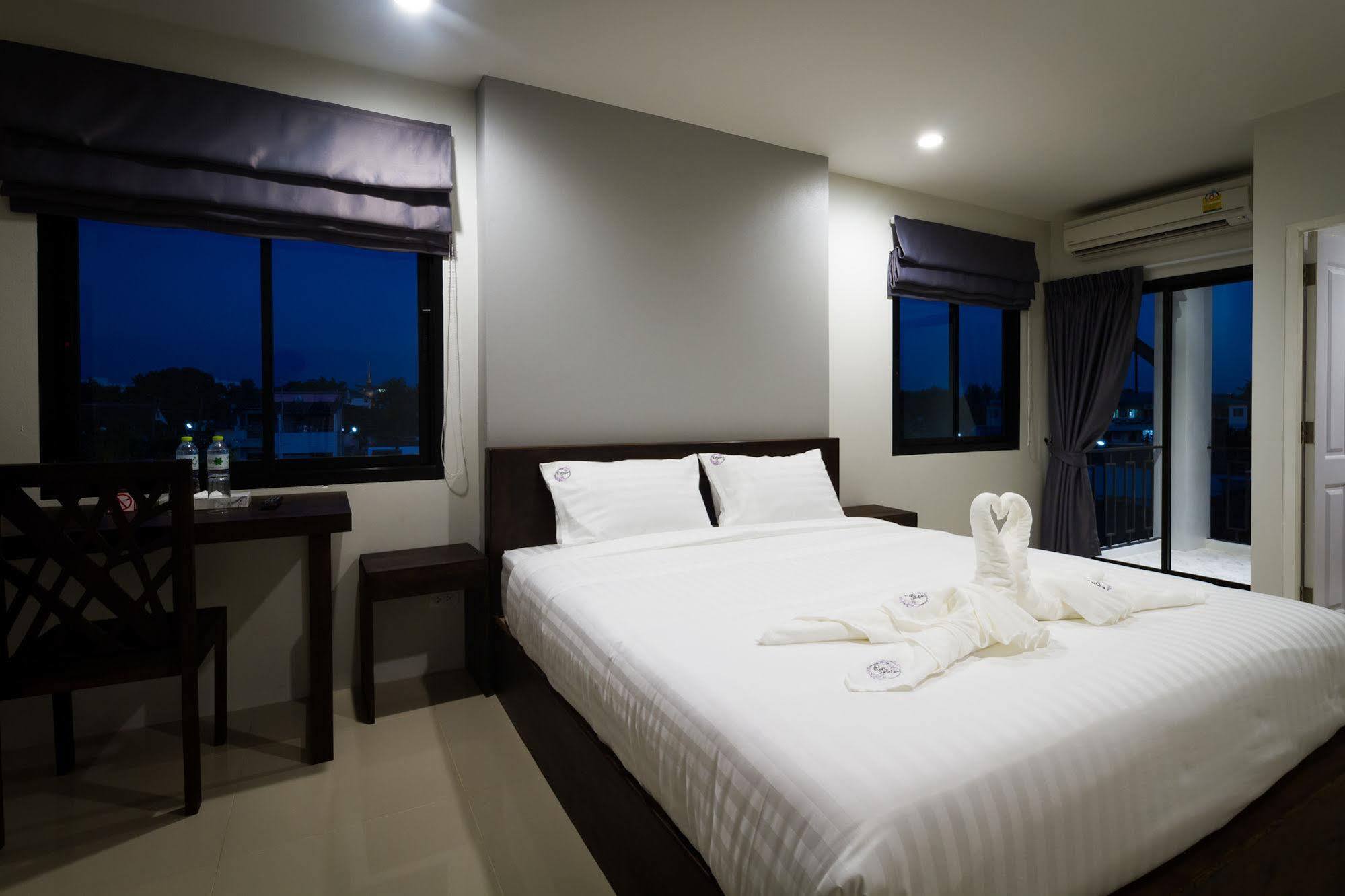 Hotel Rest Solution Chiang Mai Extérieur photo